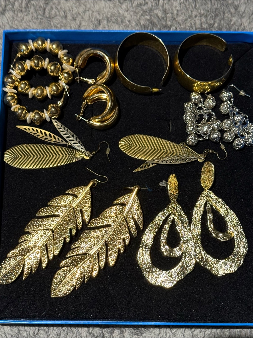 Gold Leaf & Textured Teardrop Fashion Earrings Set - Women Jewelry NEW
